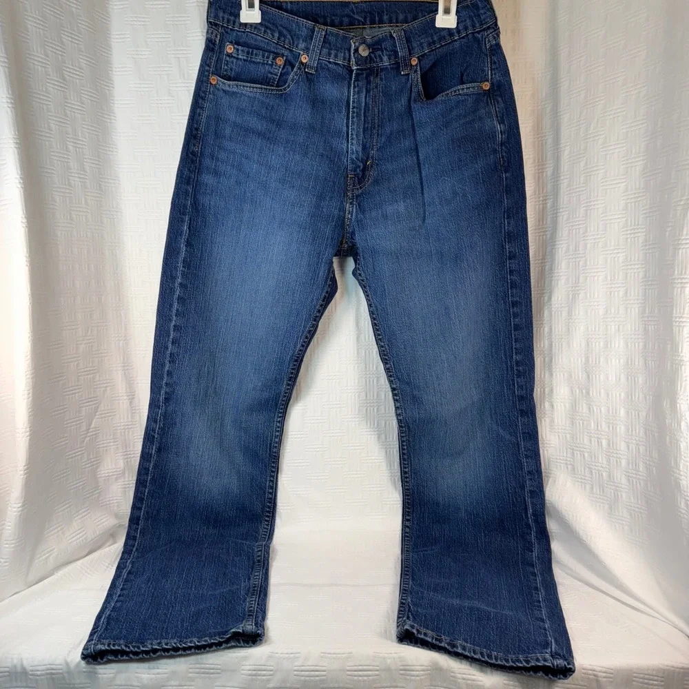 Levi's 505 Jeans / Men's Size 32x32 / Medium Wash / SKU‎ 0191